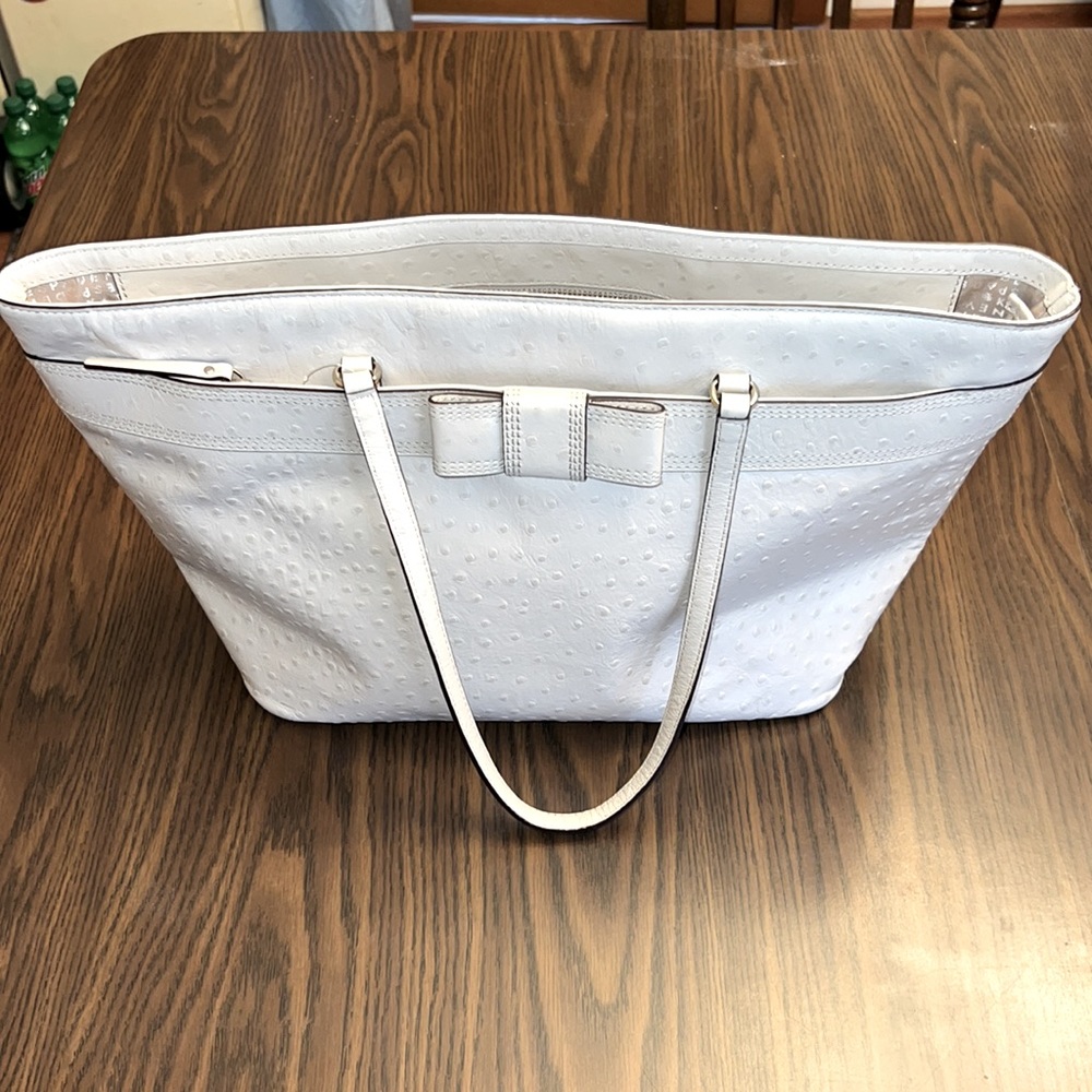 GUC Kate Spade Pocketbook - Picture 2 of 14